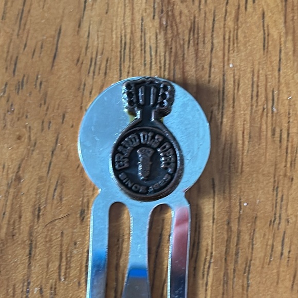 Grand Ole Opry music sheet holder. Size of a large paperclip. Silver & copper - Picture 2 of 3